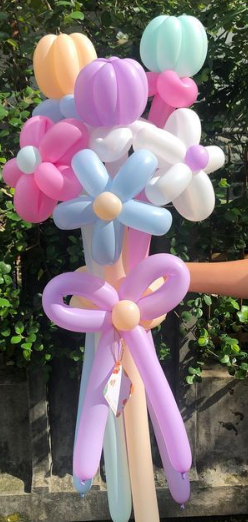 5 flower ballon